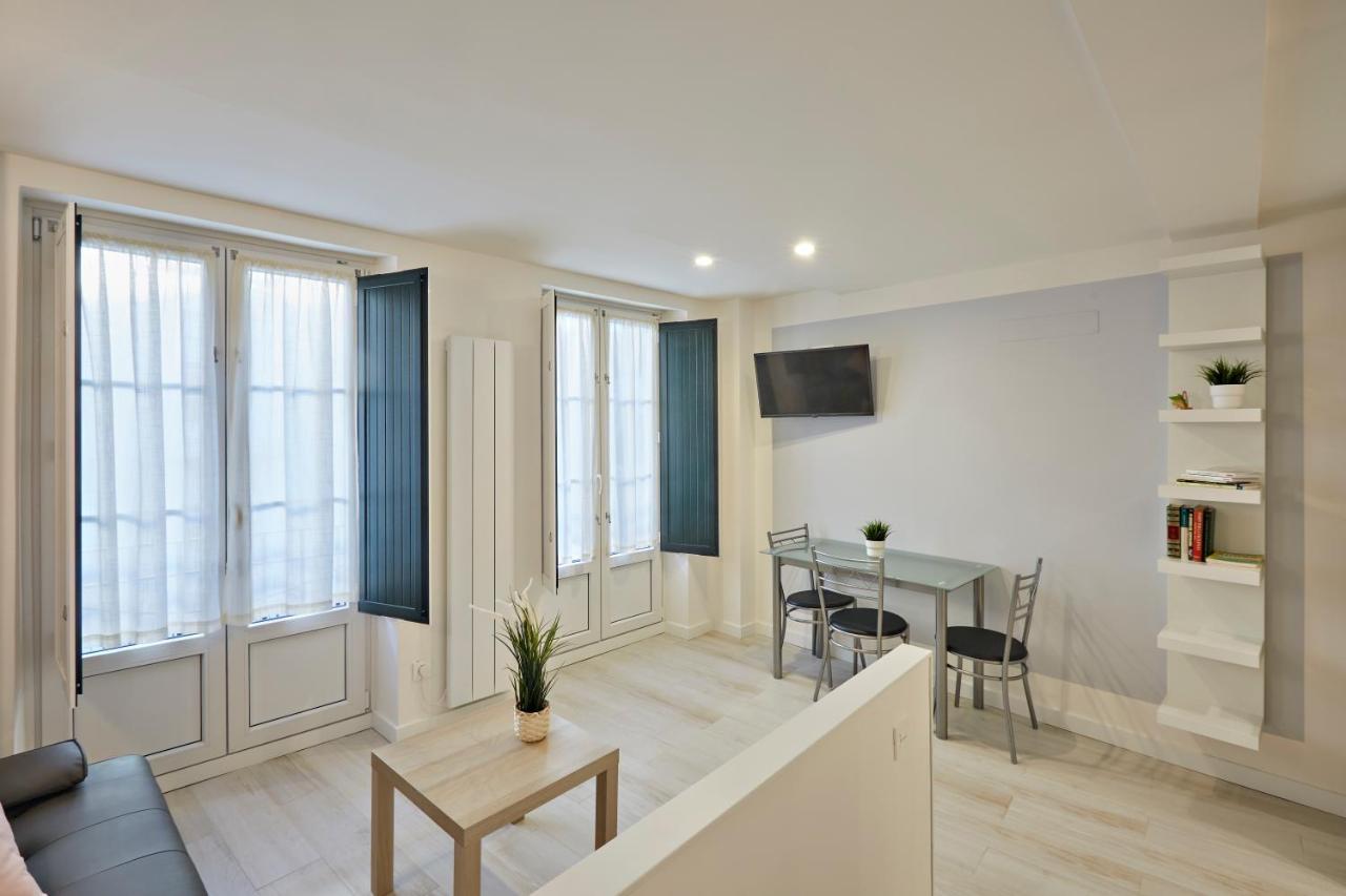 Apartamentos Marques De Abastos Logroño Zewnętrze zdjęcie
